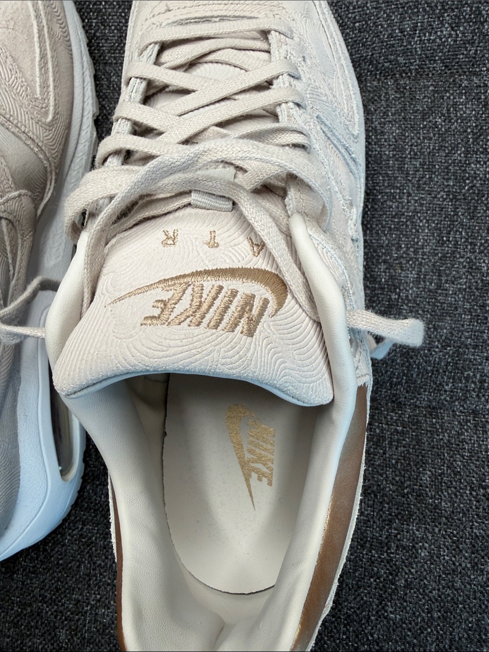 Nike Womens Air Max Sneakers in Cream and Brown - Picture 5 of 7